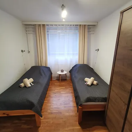 Apartment Tuenderi Csalados Miskolc